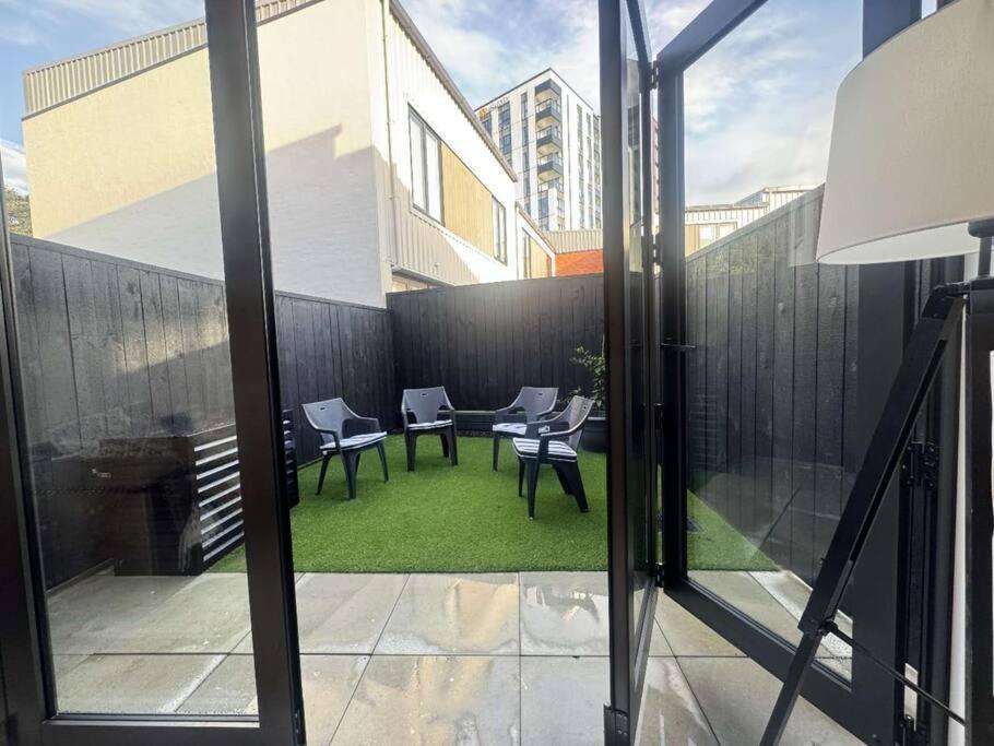 Townhouse In Auckland Central Exterior photo